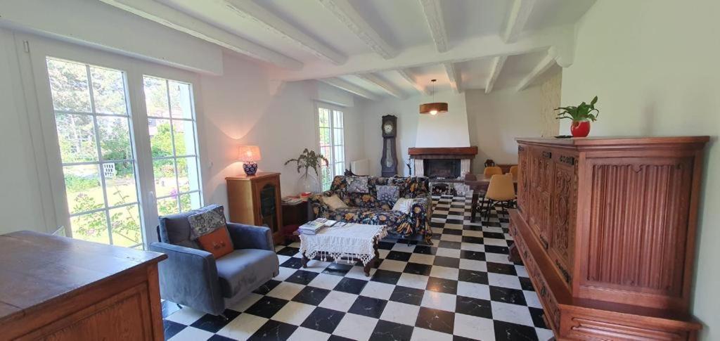 Maison Au Calme Avec Jardin Pres Du Chateau, Foret Et Plage Condette Exterior photo